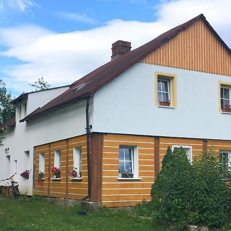 Chalupa U Zabaka Guest House Jablonne v Podjestedi ภายนอก รูปภาพ